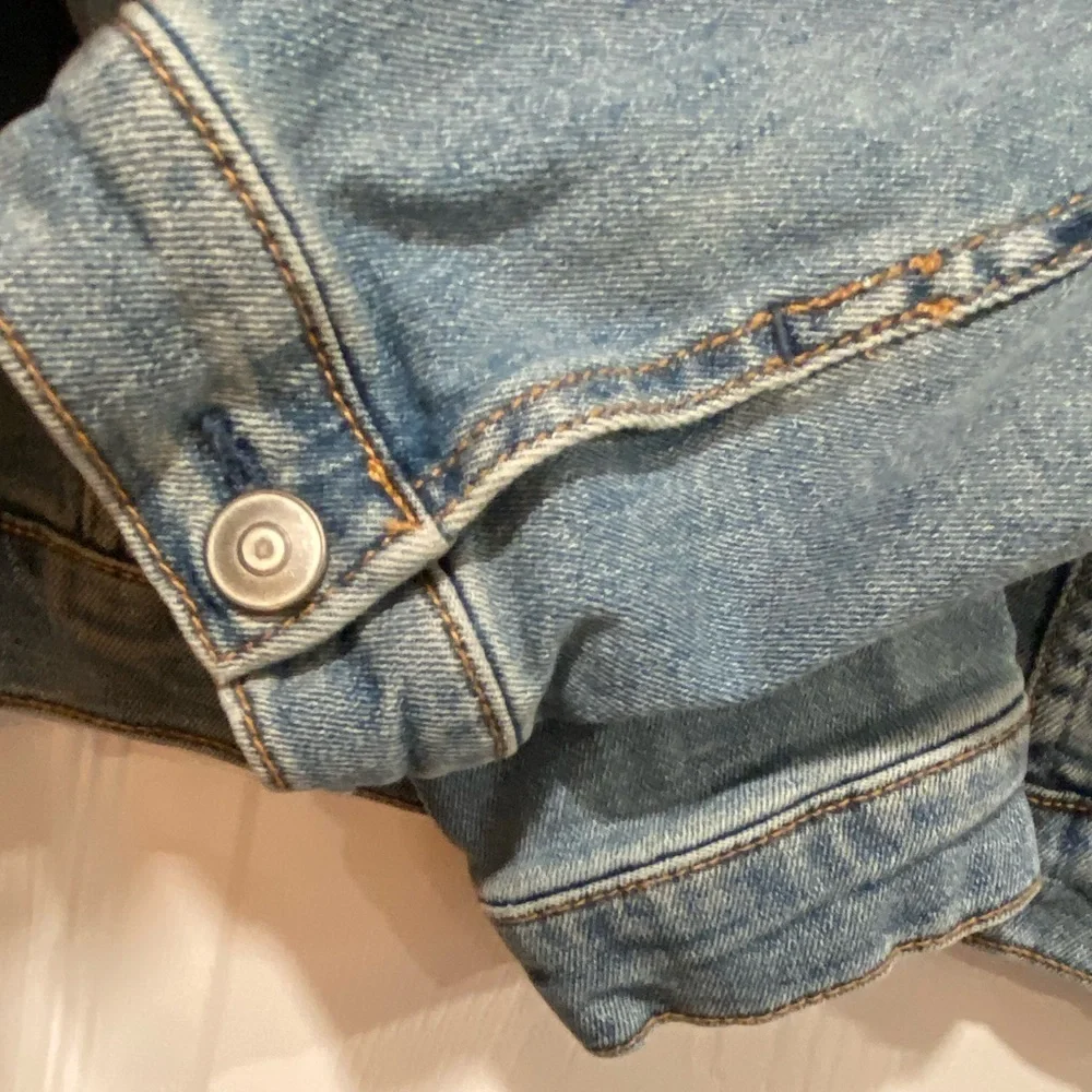 Wonder Nation Girls Size XXL 18 Med Wash Cotton Stretch Distressed Denim Jacket